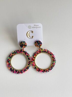 Hypoallergenic Multicolored Beaded Hoop Earrings - Gold
